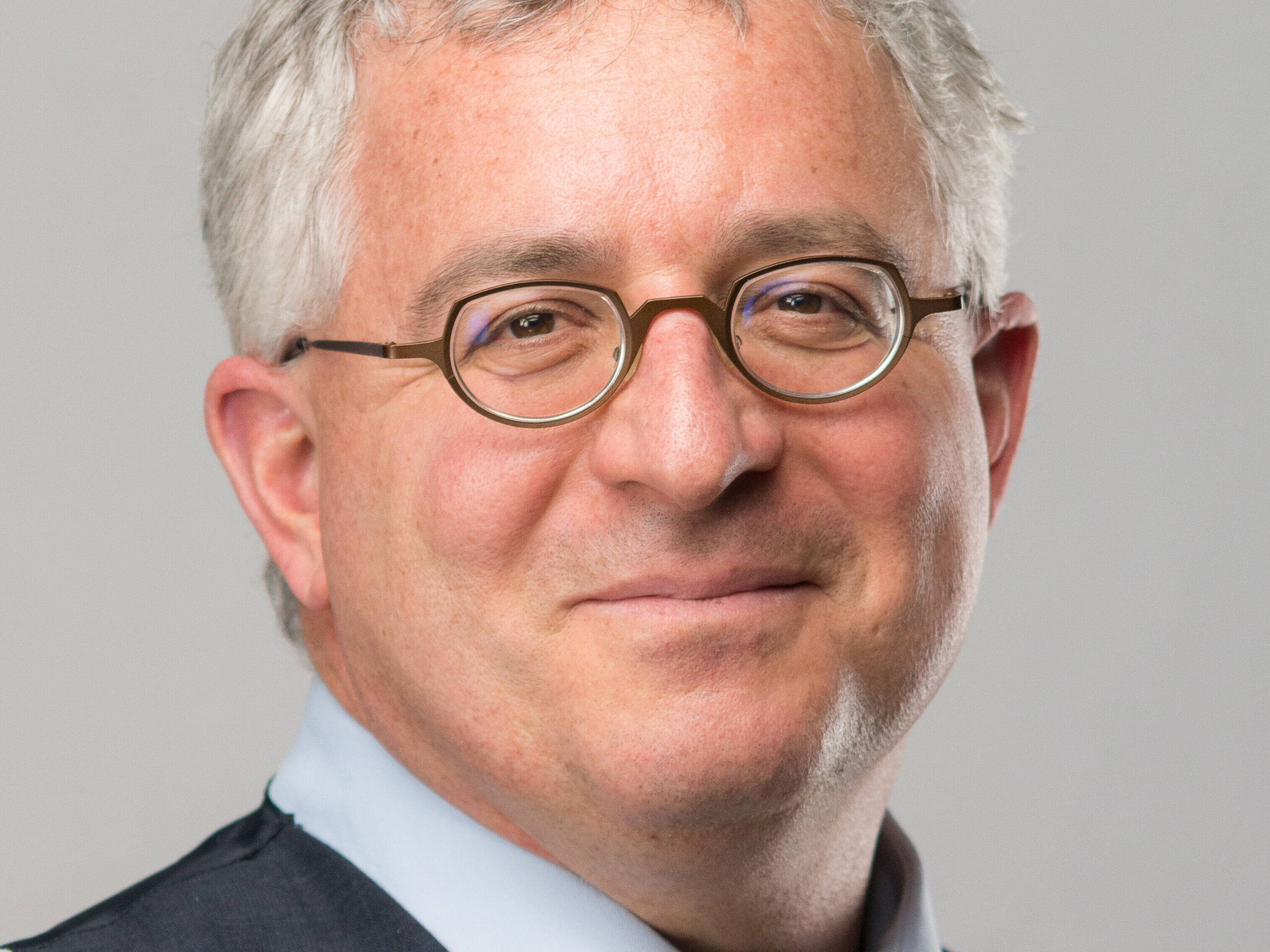 Headshot of Irwin Goldman